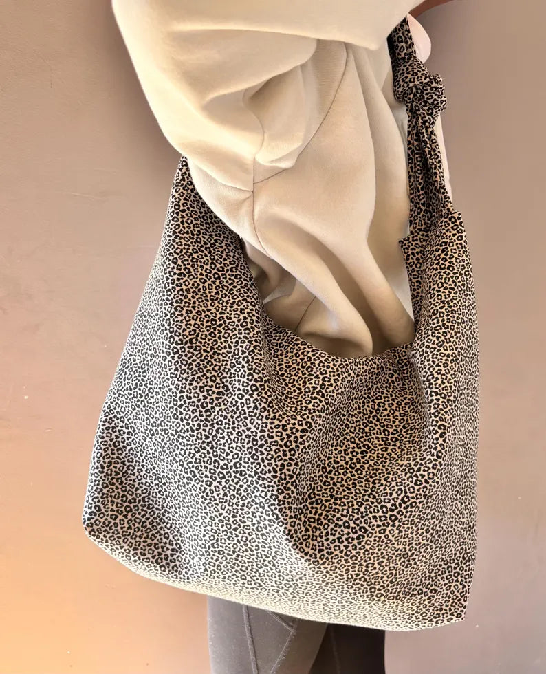 Leopard Print Shopper Bag – Stylish Reusable Tote for Everyday Use